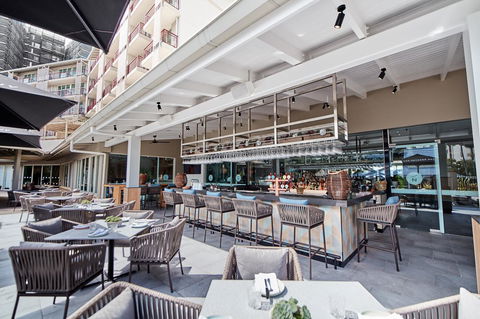 Novotel Cairns Oasis Resort - Tourism Guide 12