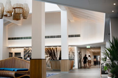 Novotel Cairns Oasis Resort - Tourism Guide 11