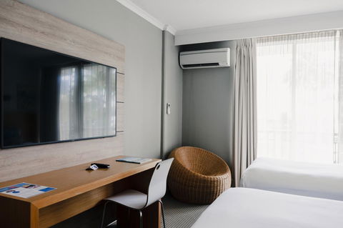 Novotel Cairns Oasis Resort - Tourism Guide 26