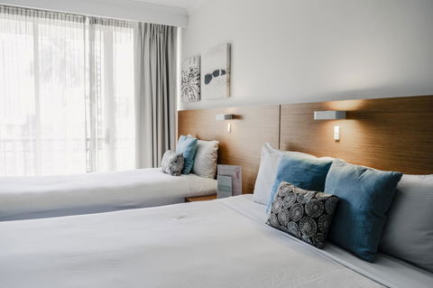 Novotel Cairns Oasis Resort - Tourism Guide 23