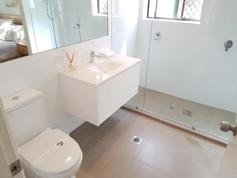 Noosa Village River Resort - Cruises Travel 33