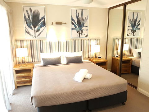 Noosa Village River Resort - Cruises Travel 9