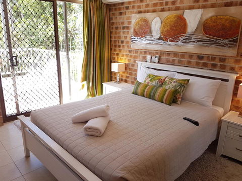 Noosa Village River Resort - Cruises Travel 40