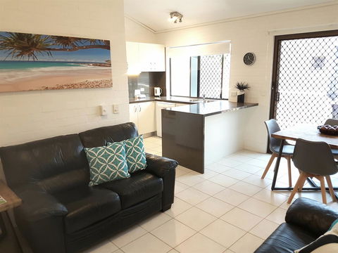 Noosa Village River Resort - Cruises Travel 8