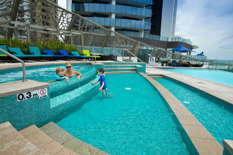 Peppers Soul Surfers Paradise - Travel Search 27
