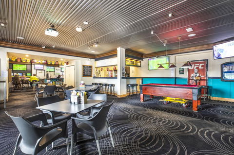 Nightcap At Atherton Hotel - Travel Search 7