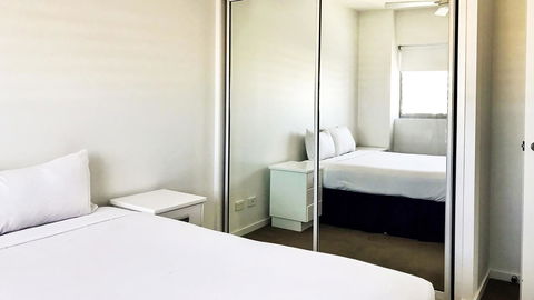 Oaks Townsville Gateway Suites - Cruises Travel 5