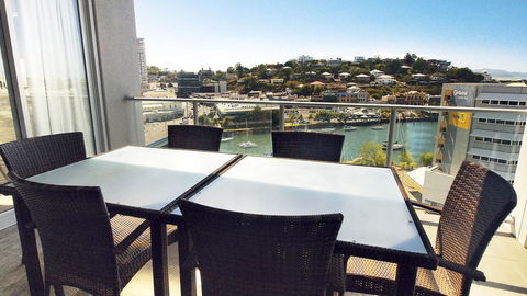 Oaks Townsville Gateway Suites - Cruises Travel 8