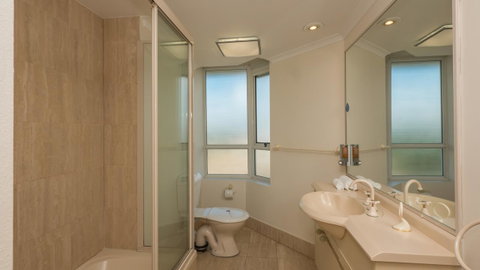 2nd Avenue Beachside Apartments - Tourism Guide 13