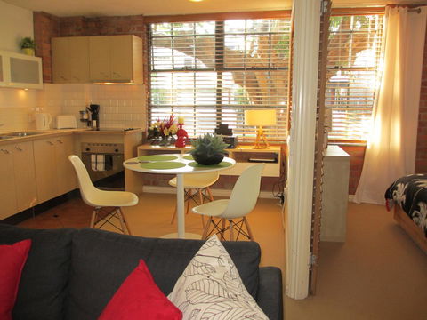 Powerhouse Apartments - Cruises Travel 10