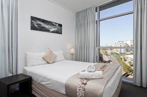 Mantra On The Quay - Travel Agents 10