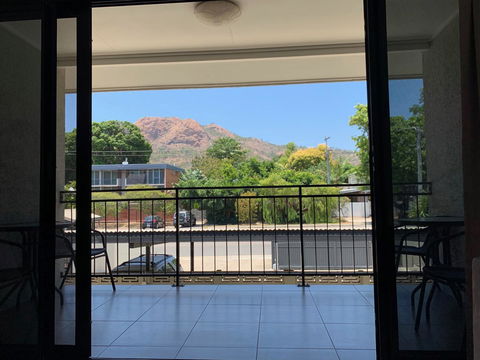 Townsville Holiday Apartments - Travel Agents 1