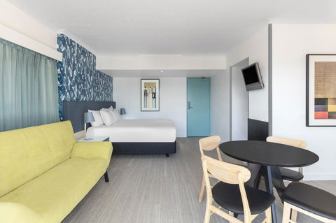 Vibe Hotel Gold Coast - Travel Search 35