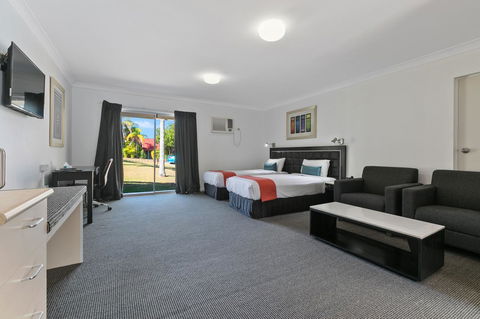 Comfort Inn North Brisbane - Cruises Travel 19