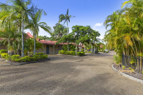 Comfort Inn North Brisbane - Cruises Travel 35