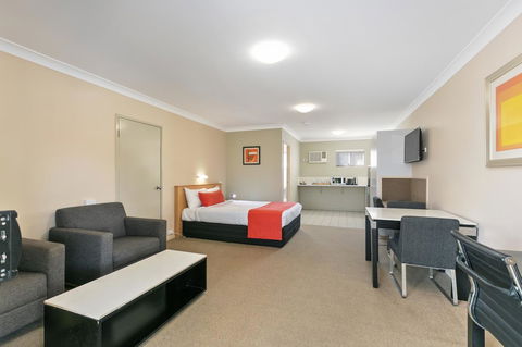 Comfort Inn North Brisbane - Cruises Travel 17