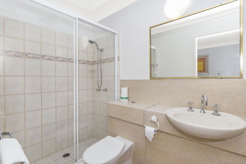 Comfort Inn North Brisbane - Cruises Travel 2