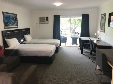 Comfort Inn North Brisbane - Cruises Travel 33