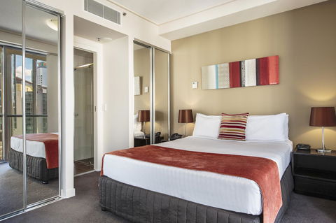 Evolution Apartments - Cruises Travel 14