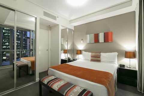 Evolution Apartments - Cruises Travel 13