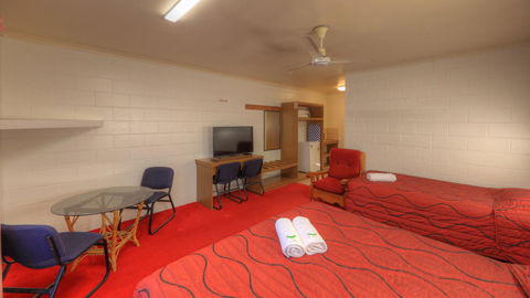The Park Motel - Travel Search 31