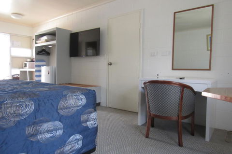 The Park Motel - Travel Search 5