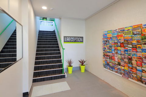 Palm Beach Hotel - Travel Search 27