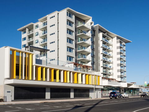 Oaks Mackay Rivermarque Hotel - Travel Search 6