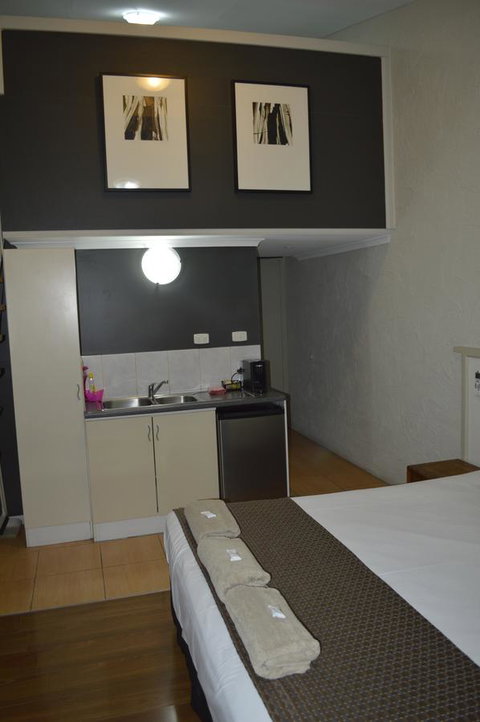 Kallangur Motel - Tourism Guide 39