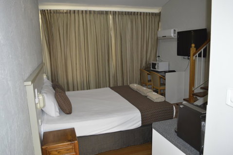 Kallangur Motel - Tourism Guide 42