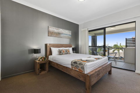 La Vida On Anzac - Tourism Guide 26