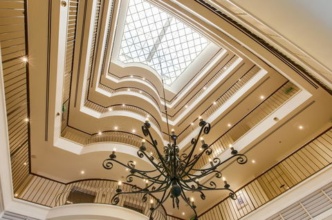 Central Cosmo Apartment Hotel - Cruises Travel 12
