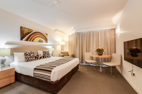 Central Cosmo Apartment Hotel - Cruises Travel 19