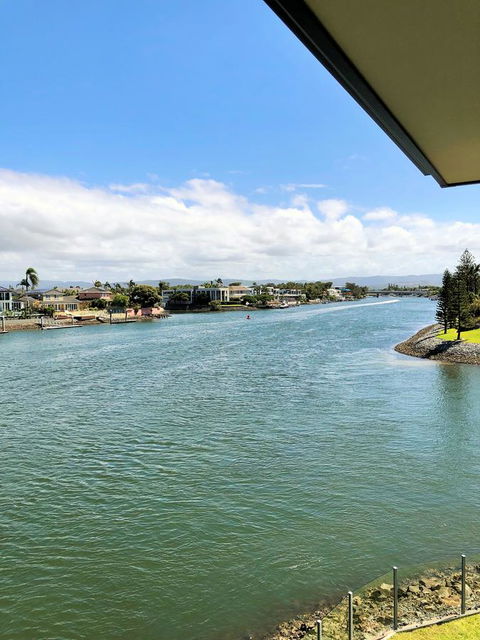 Riverfront Dream - Travel Search 1