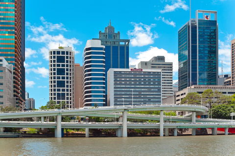 Voco Brisbane City Centre, An IHG Hotel - Cruises Travel 7