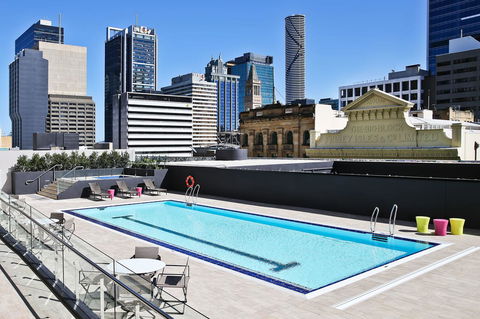 Hilton Brisbane - Tourism Guide 0