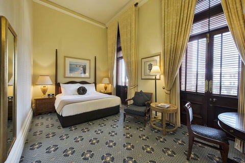 Treasury Brisbane - Cruises Travel 37