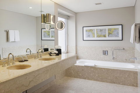 Sofitel Brisbane Central - Tourism Guide 14