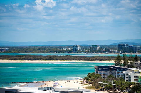 Burgess @ Kings Beach Apartments - Cruises Travel 22