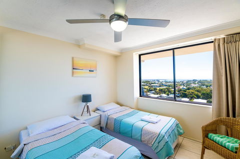 Burgess @ Kings Beach Apartments - Cruises Travel 4