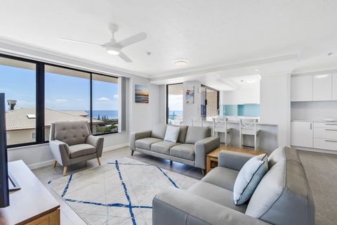 Burgess @ Kings Beach Apartments - Cruises Travel 42