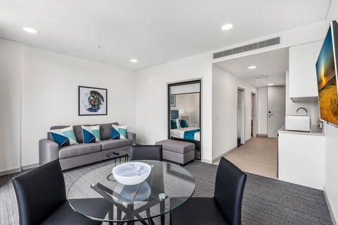 Essence Suites Taringa - Cruises Travel 32