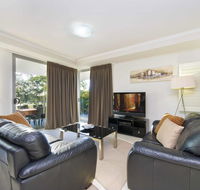 On the Bay Apartments - Tourism Guide