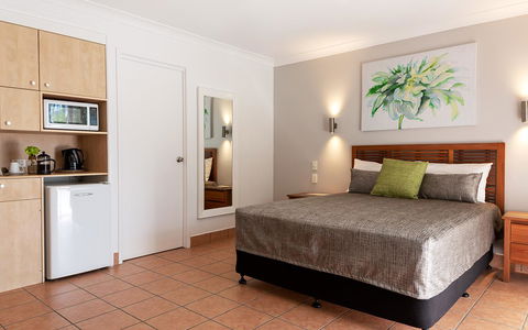 Anchor Motel Noosa - Tourism Guide 15