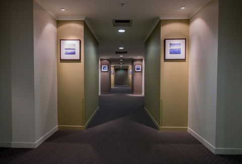 Hotel Indigo Brisbane City Centre, An IHG Hotel - Cruises Travel 32
