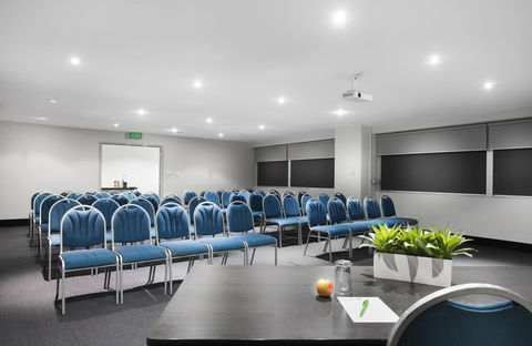 Hotel Indigo Brisbane City Centre, An IHG Hotel - Cruises Travel 23