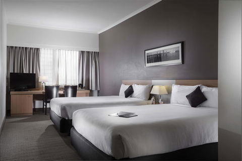 Hotel Indigo Brisbane City Centre, An IHG Hotel - Cruises Travel 11