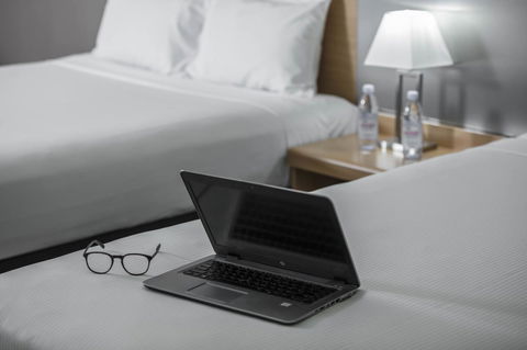 Hotel Indigo Brisbane City Centre, An IHG Hotel - Cruises Travel 5