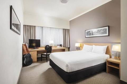 Hotel Indigo Brisbane City Centre, An IHG Hotel - Cruises Travel 15