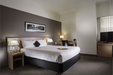 Hotel Indigo Brisbane City Centre, An IHG Hotel - Cruises Travel 24